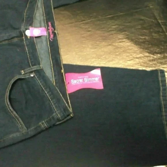 Liz & Me Women's Jeans (46x30) Signature Slimmer - Picture 12 of 16